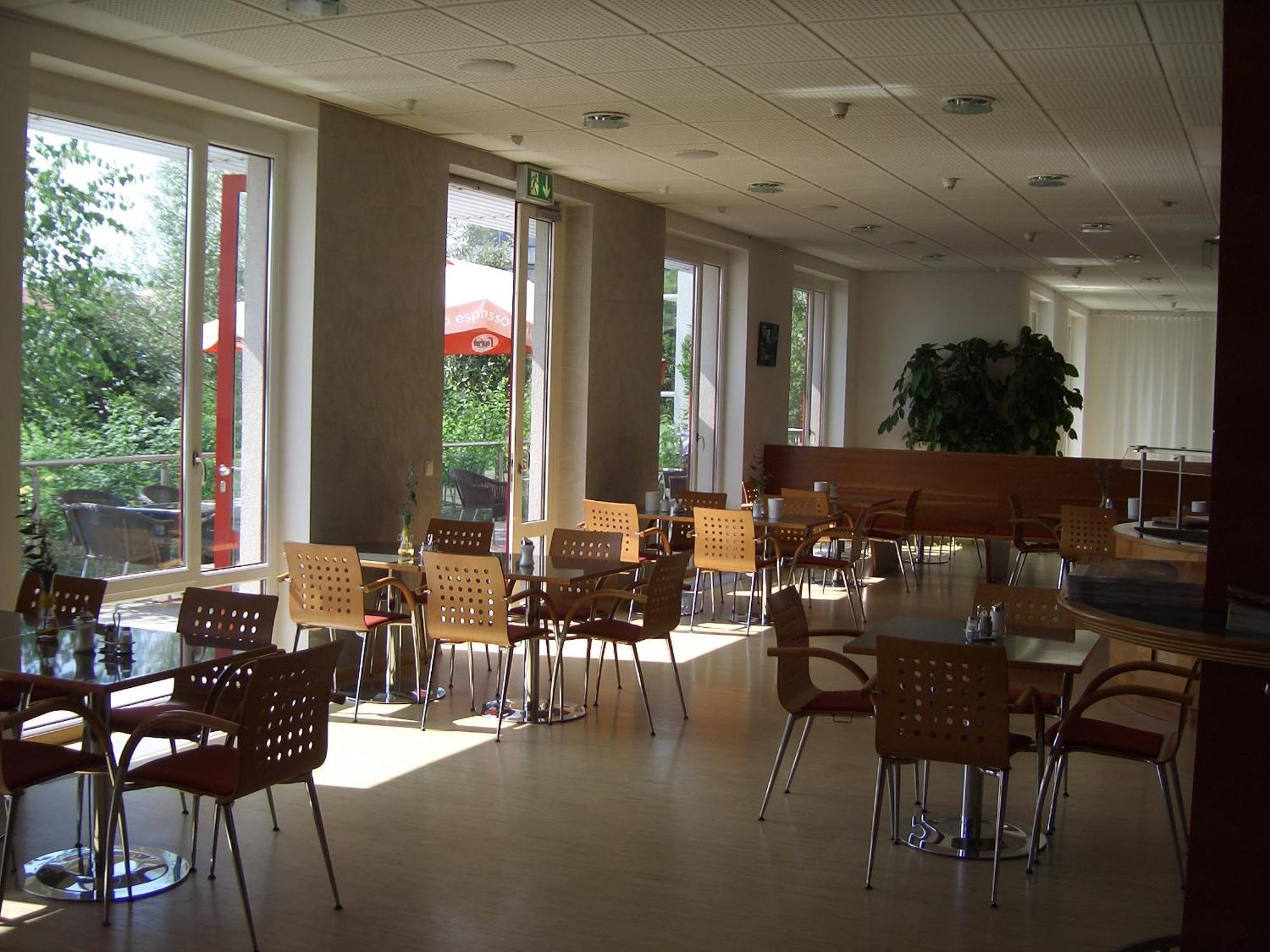 Kolping Campus Krems Hostel Exterior photo