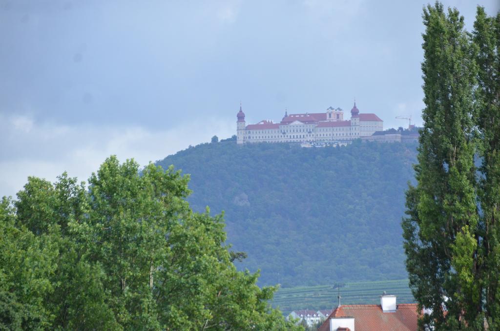Kolping Campus Krems Hostel Exterior photo